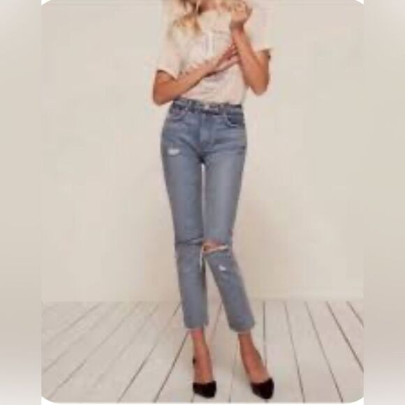 Reformation Julia High Cigarette Distressed Jean. NWT 30 - Picture 2 of 11